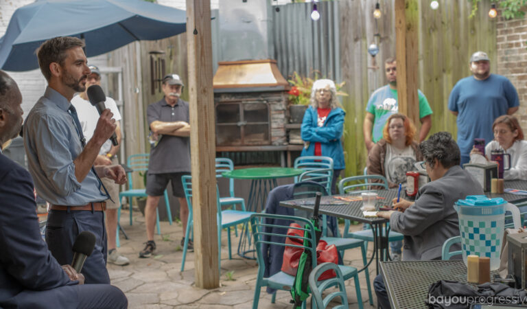 At Rain-Soaked Houma Stop, Democrats Keep Campaigning as Louisiana’s Election Fight Looms